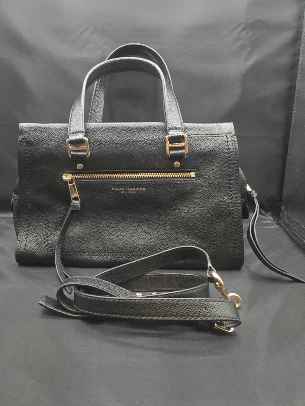 Marc Jacobs Large Cruiser Satchel Black